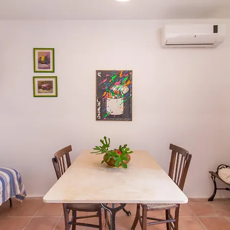 La Casetta Di Santolio בית הארחה פלאצולו אקריידה